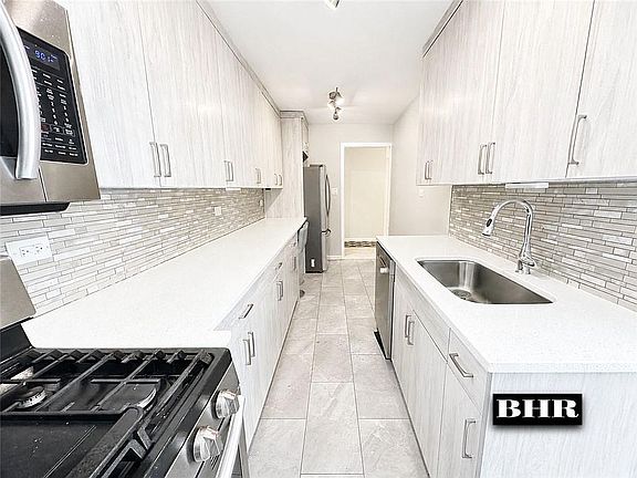 2nd image of 2461 E 29th St APT 1F