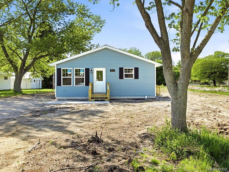 1st image of 2971 Beach Rd