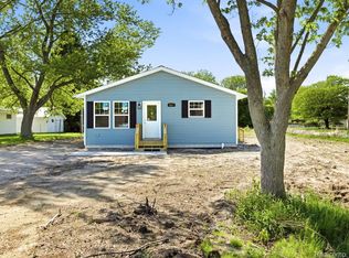 2971 Beach Rd, Port Huron, MI 48060