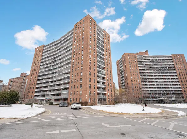 61-15 98th Street #8J, Rego Park, NY 11374