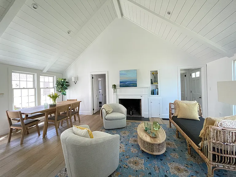 29 Salten Point Rd — Photo 8
