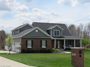 4226 Knollbrook Dr, Barberton, OH 44203