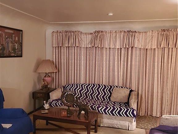 2nd image of 4740 Hoover Ave