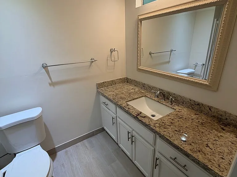 4746 N San Pablo Ave — Photo 10