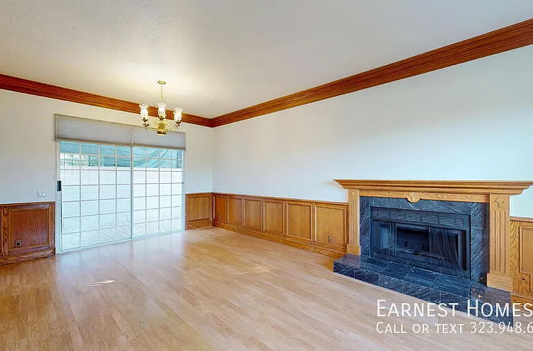 4339 Alhama Dr — Photo 3