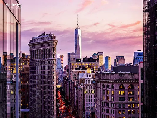 Sold by Sotheby's International Realty | media 14