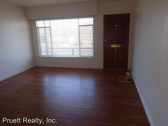 3rd image of 2925 Havasupai Ave