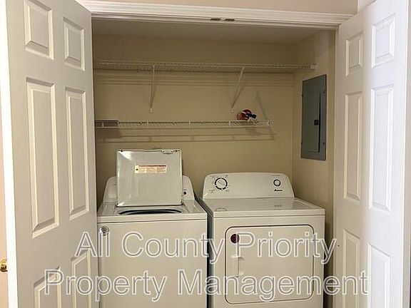 3rd image of 2612 Brafferton Ct Unit 2612