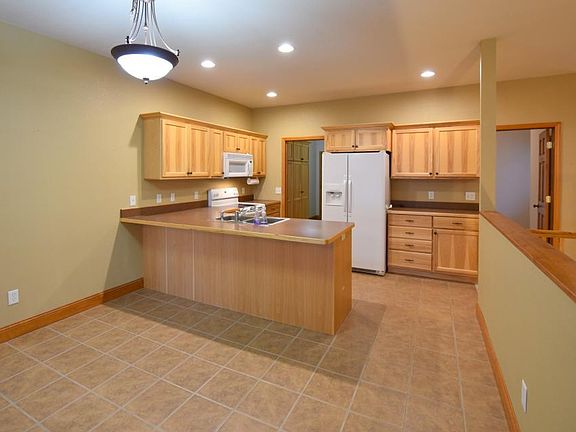 2nd image of 5615 Rush Lake Ct