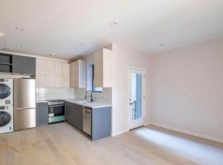 85 Beadel St #1A, Brooklyn, NY 11222