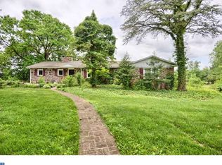 572 Old Swede Rd, Douglassville, PA 19518