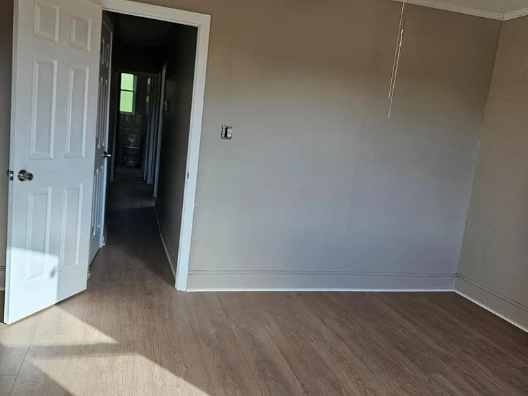1314 Princeton Ave — Photo 3