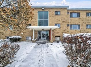 5200 Royalton Rd #D11, North Royalton, OH 44133