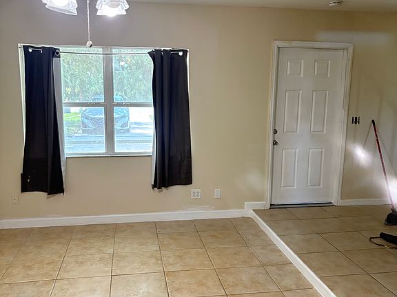 2nd image of 5720 Papaya Dr