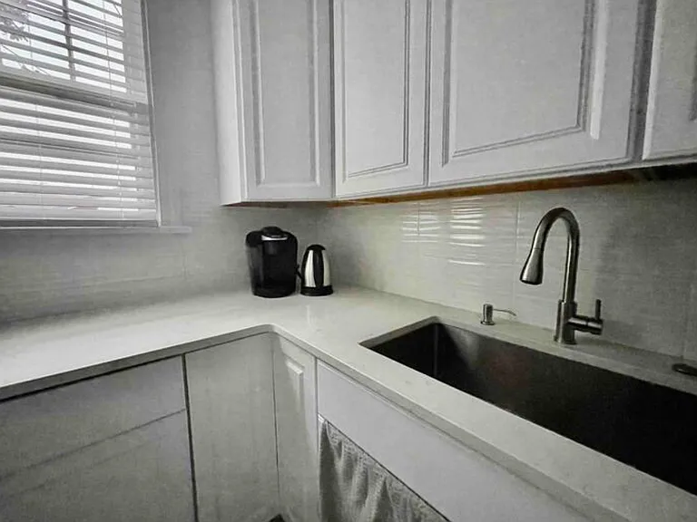 2212 Northumberland Ave — Photo 5
