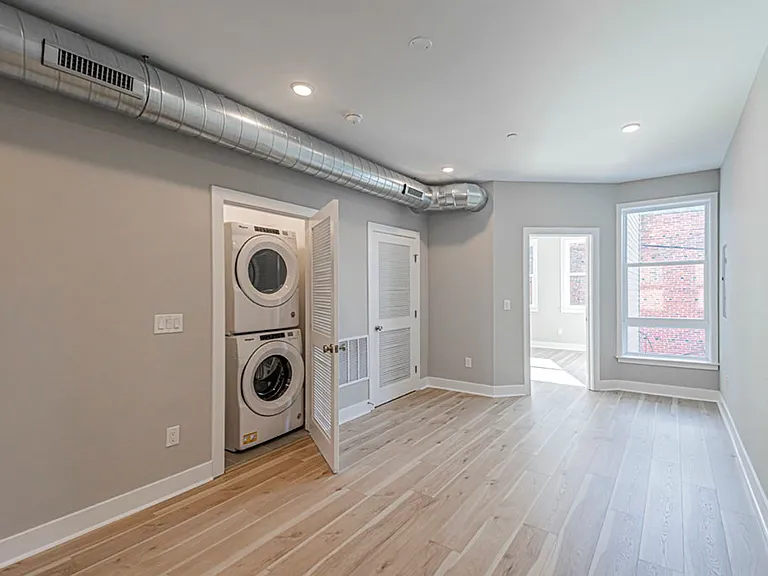 1448 S 52nd St — Photo 5