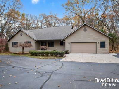 6750 Five Mile Rd NE, Ada, MI, 49301