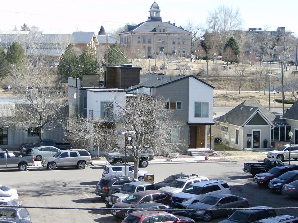 East facing view, Walk to South Suburban Fitness center and 