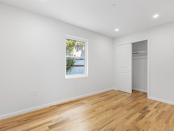 5th image of 3439 Grace Avenue