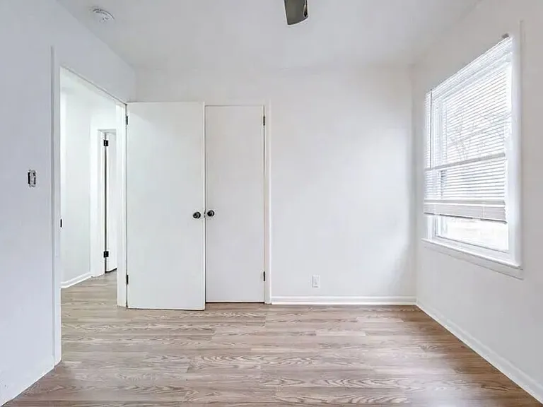 11409 E 31st St S — Photo 13