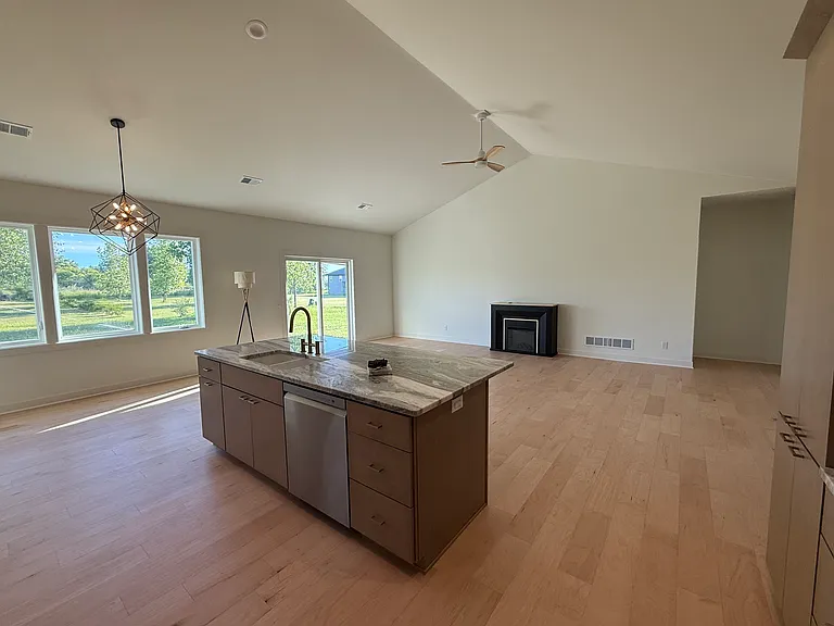 2628 Stahl Rd — Photo 3