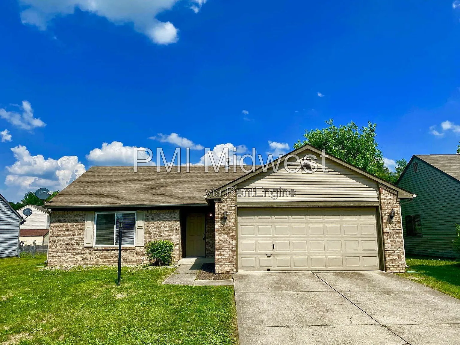 3 bed, 2.0 bath, 1224 sqft, $1,799 — Photo 2