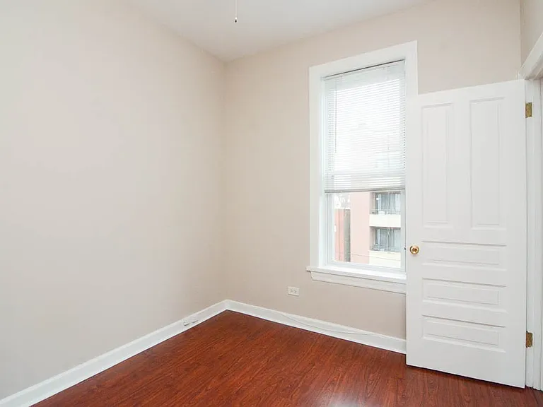 2143 W Chicago Ave #4 — Photo 12