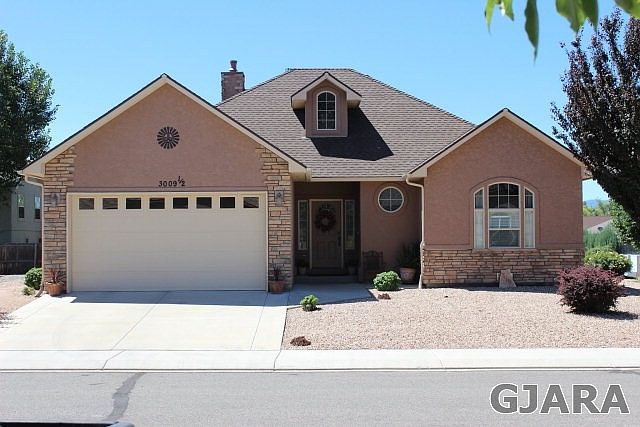 1st image of 3009 1/2 Royal Ct