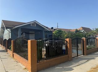 1300 W 71st St, Los Angeles, CA 90044