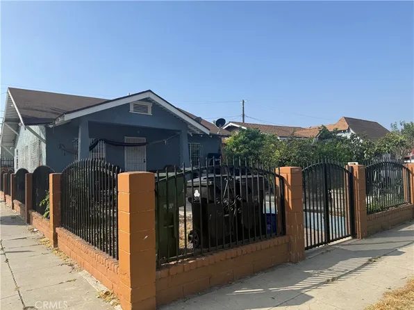 1300 W 71st St, Los Angeles, CA 90044