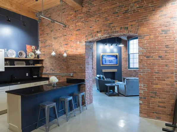 Saco Mill 4, 120 Main St APT 318, Saco, ME 04072