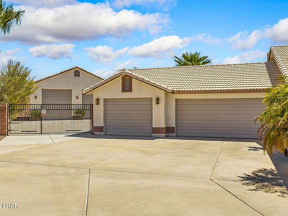4th image of 795 Park Ridge Cir