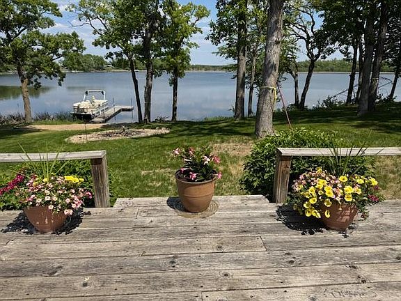 2nd image of 44097 Hawes Beach Rd