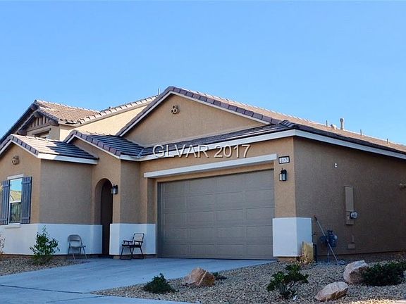 3rd image of 8069 Ancient Oaks Ave