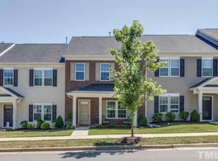 1033 Ileagnes Rd, Raleigh, NC 27603