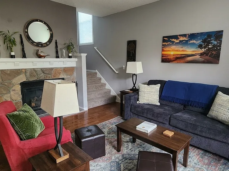 1882 Clover Meadow Dr — Photo 6