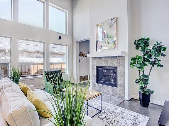 2nd image of 4223 Whispering Willow Way