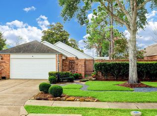 13123 Stancliff Oaks St, Sugar Land, TX 77478