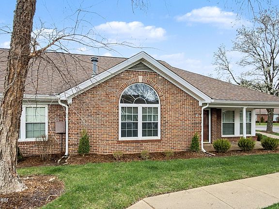 2nd image of 10545 Eagle Pines Ln