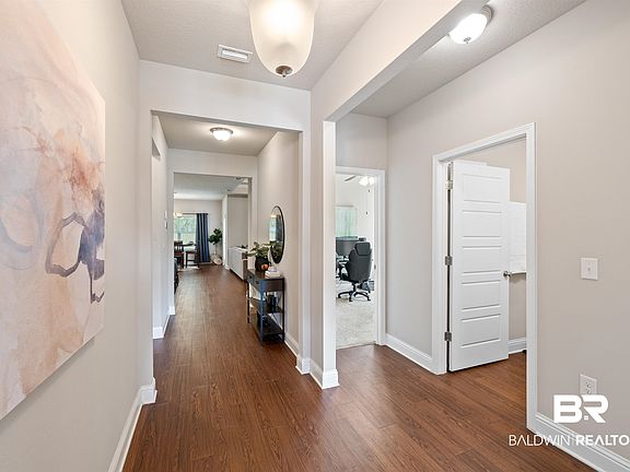 5th image of 7824 Barrington Ln