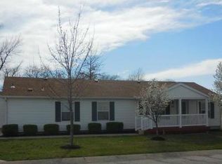 846 NE White Oaks Ln, Oak Grove, MO 64075