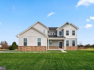 411 Crownleaf Dr, Middletown, DE 19709