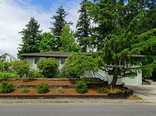 450 Walnut Dr S, Monmouth, OR 97361