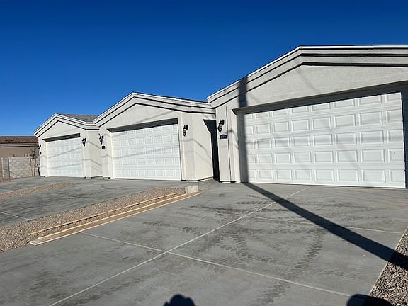 3rd image of 3528 N Burbank St #3
