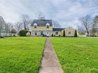 129 Forest Hill Rd, Youngstown, OH 44512