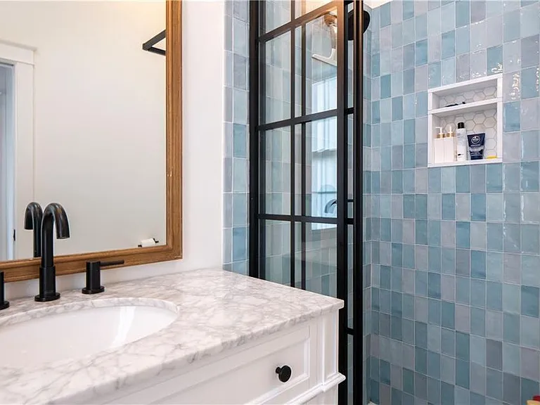 122 Ruggles Ave — Photo 36