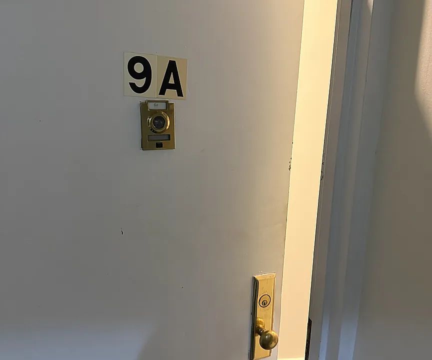 1st image of 400 W 128th St APT 9A