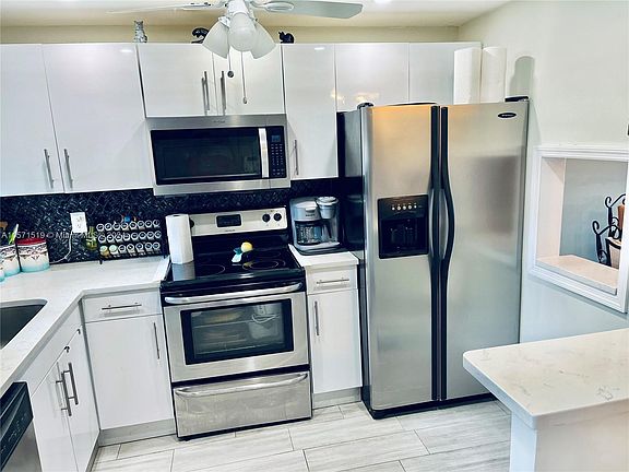 5th image of 8300 W Sunrise Lakes Blvd #102