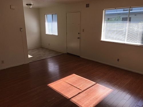2nd image of 225 16th St APT H