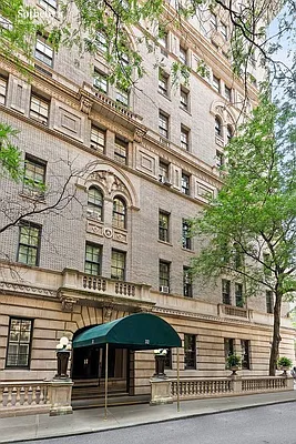 Sold by Sotheby's International Realty | media 30